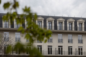 Rue Menars розквітає