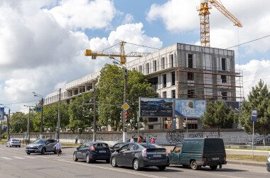 ЖК Rue Menars. Закінчуємо кладку на перших трьох секціях