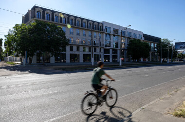 Rue Menars. Починаємо благоустрій прилеглих вулиць